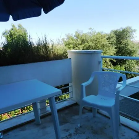 Apartment 2 Pieces A La Rochelle Avec Balcon, Proche Plage Des Minimes Et Port, Parking Inclus - Fr-1-551-7 *